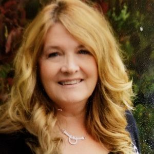 Meet your Posher, Marian